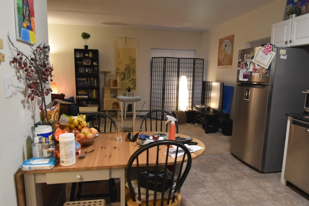 2 bed, 1 bath apartment for rent at 24 Highland Unit 22, Mid Cambridge — photo 7 of 9