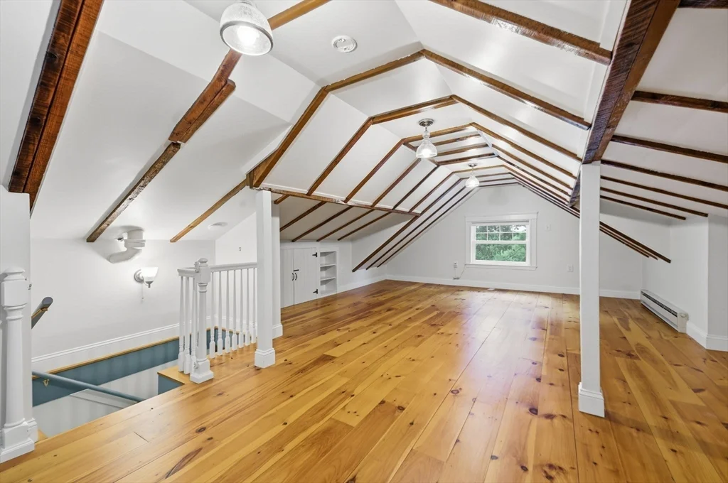 3 bed, 1 bath apartment for rent at 24 Hildreth St, Francis Hill — photo 31 of 38