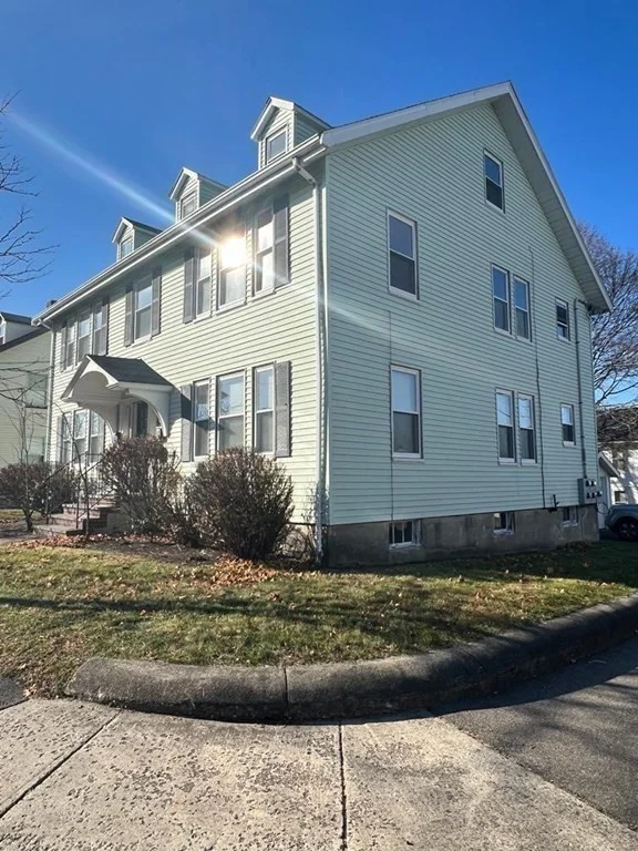 3 bed, 1 bath apartment for rent at 24 Hollis Ave Unit 2R, Quincy — photo 20 of 22