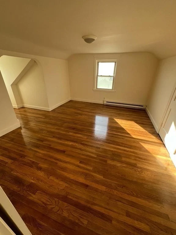 3 bed, 1 bath apartment for rent at 24 Hollis Ave Unit 2R, Quincy — photo 15 of 22
