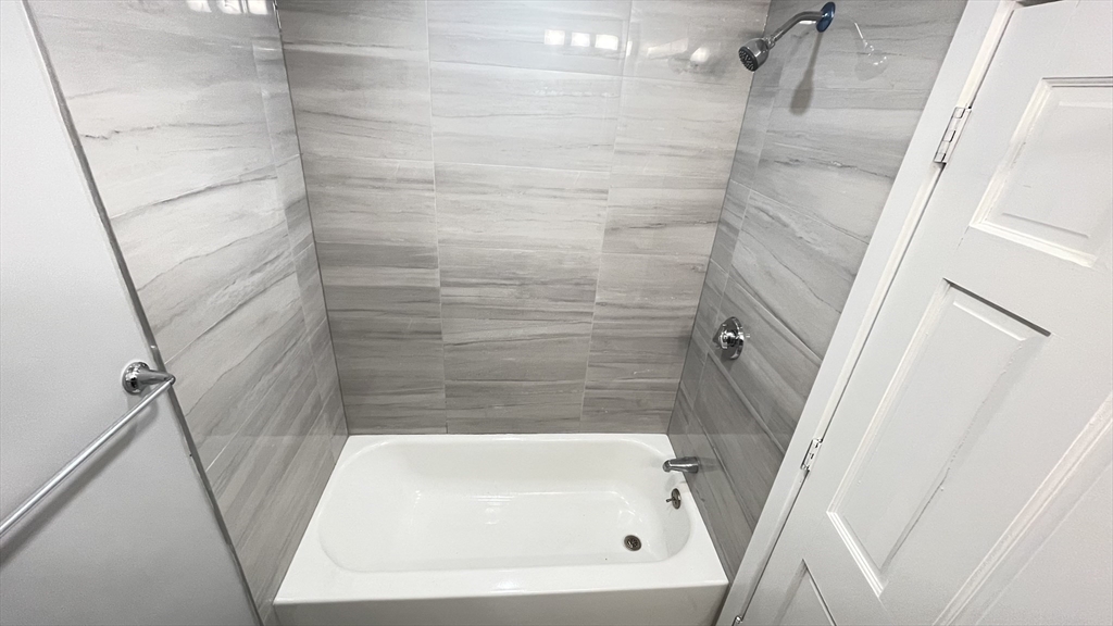 2 bed, 1 bath apartment for rent at 24 Howell St Unit 1, Dorchester — photo 6 of 14