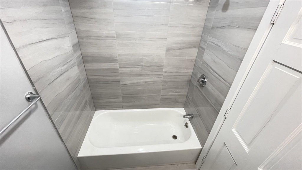 2 bed, 1 bath apartment for rent at 24 Howell St Unit 1, Dorchester — photo 5 of 14