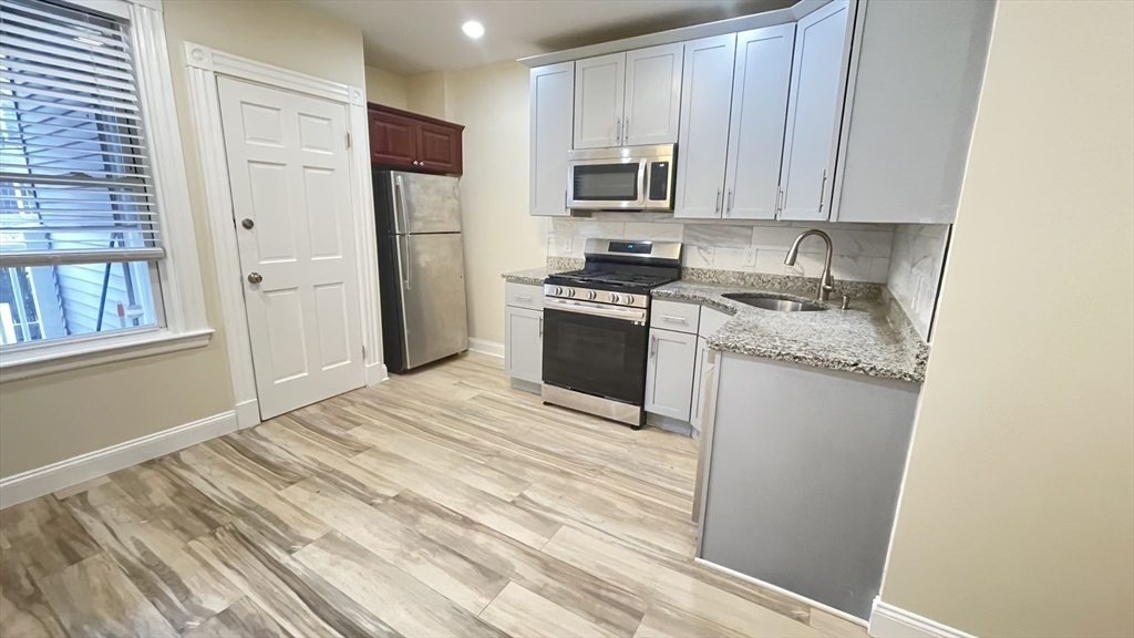 2 bed, 1 bath apartment for rent at 24 Howell St Unit 1, Dorchester — photo 2 of 14