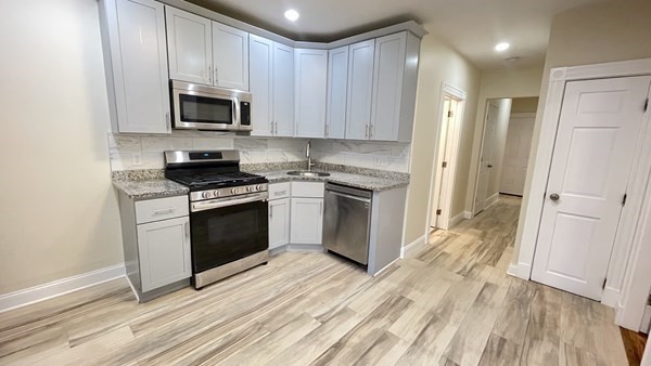 2 bed, 1 bath apartment for rent at 24 Howell St Unit 2, Dorchester