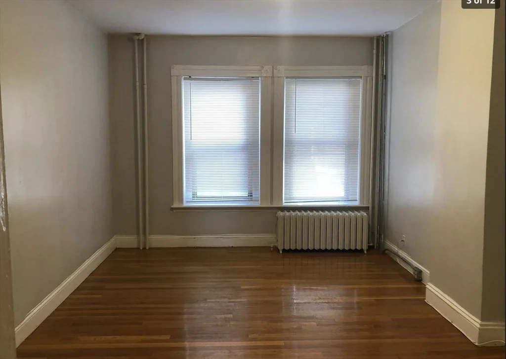 1 bed, 1 bath apartment for rent at 24 Isabella St Unit 1, Bay Village — photo 4 of 12