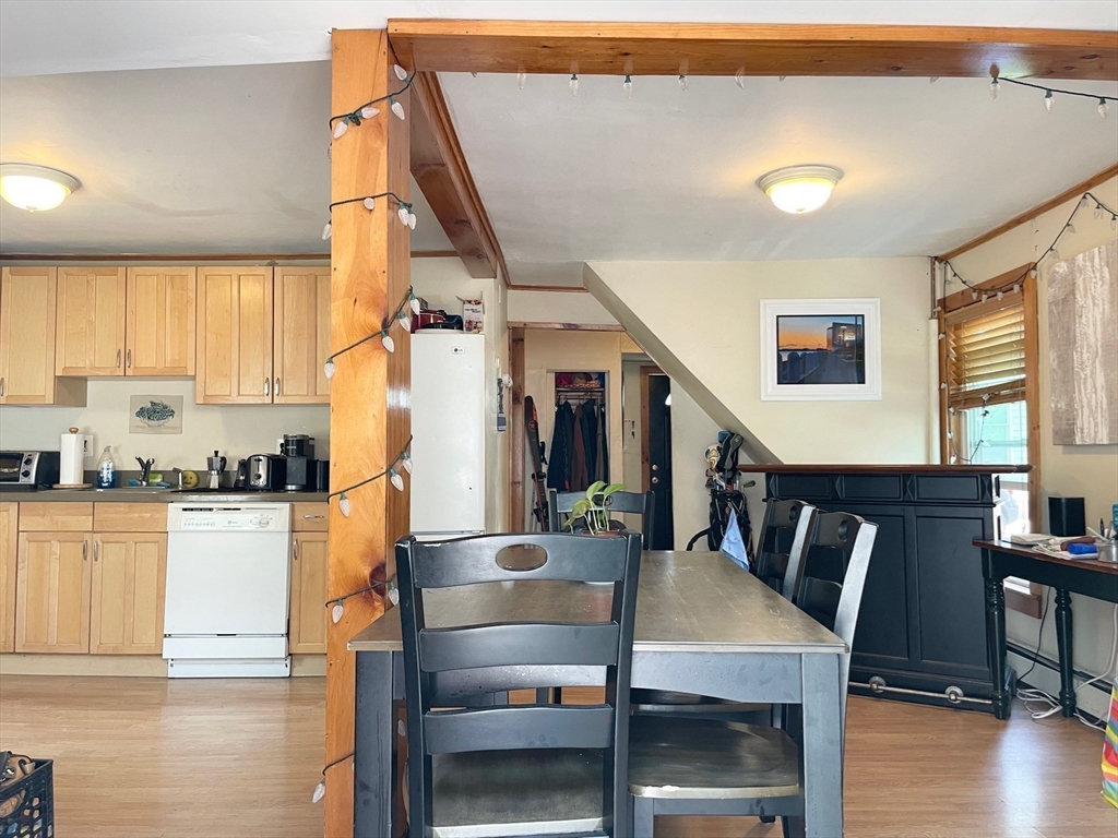3 bed, 1 bath apartment for rent at 24 Jenkins St, South Boston — photo 5 of 13