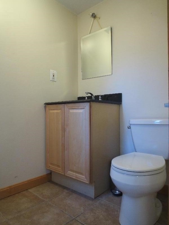 3 bed, 1 bath apartment for rent at 24 Jenkins St, South Boston — photo 10 of 13