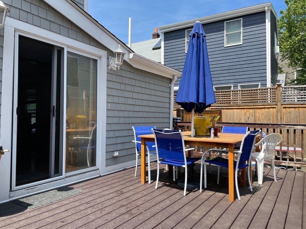 3 bed, 1 bath apartment for rent at 24 Jenkins St, South Boston — photo 12 of 13