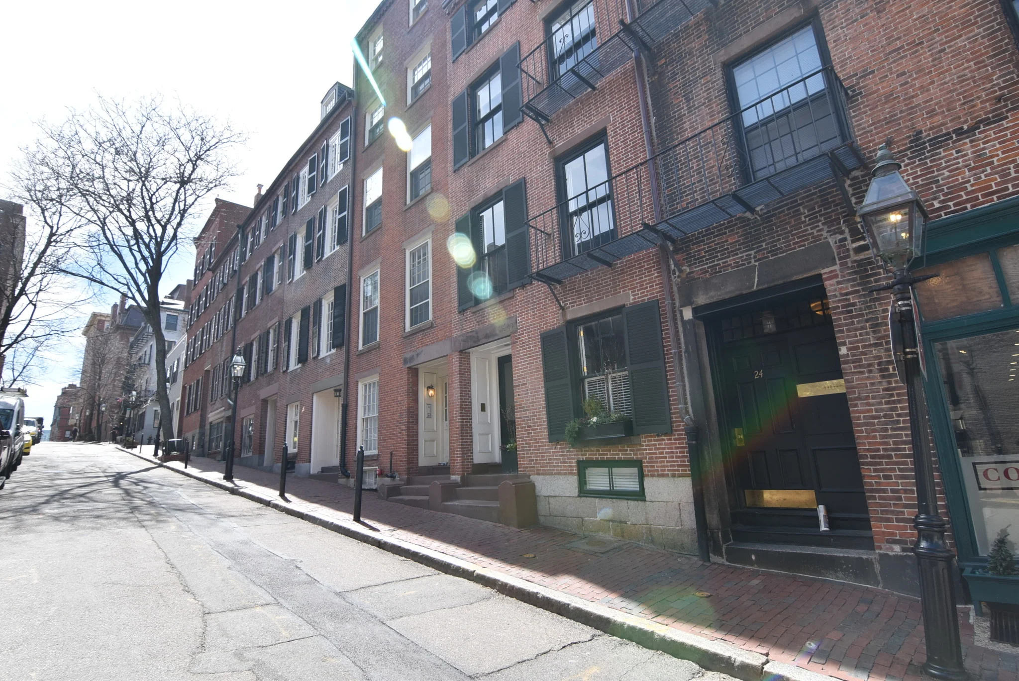 Studio bed, 1 bath apartment for rent at 24 Joy St Unit 3, Beacon Hill