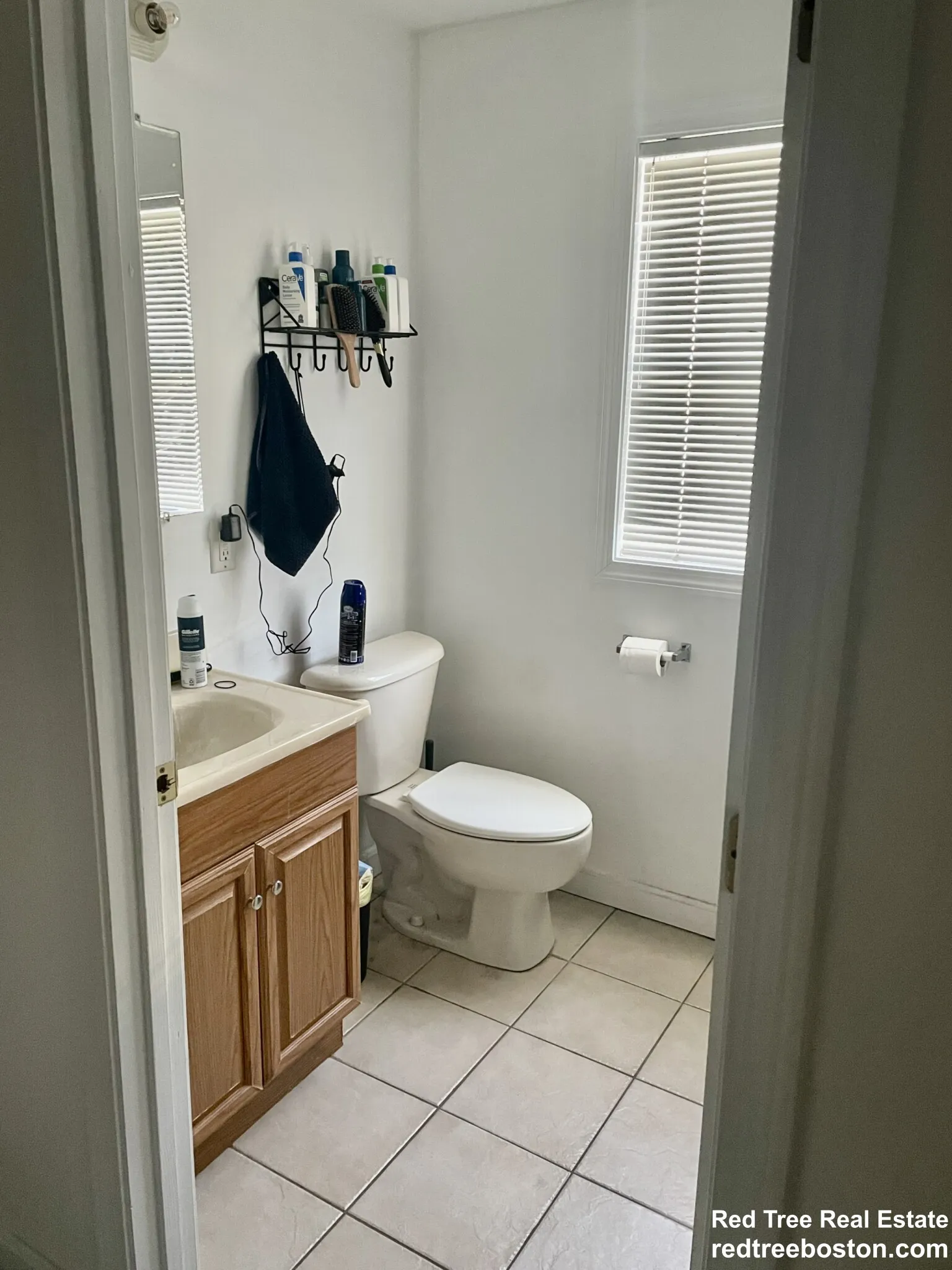 4 bed, 2.5 bath apartment for rent at 24 Lawn St Unit 24-1, Mission Hill — photo 14 of 17