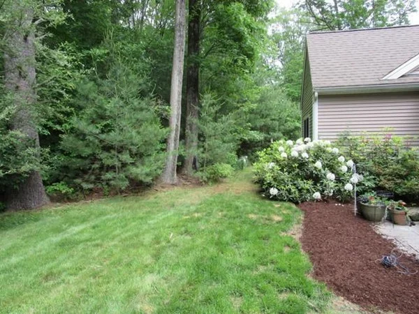 2 bed, 2 bath apartment for rent at 24 Leanne Way Unit 24, Franklin — photo 3 of 18