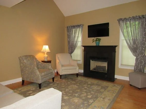 2 bed, 2 bath apartment for rent at 24 Leanne Way Unit 24, Franklin — photo 8 of 18