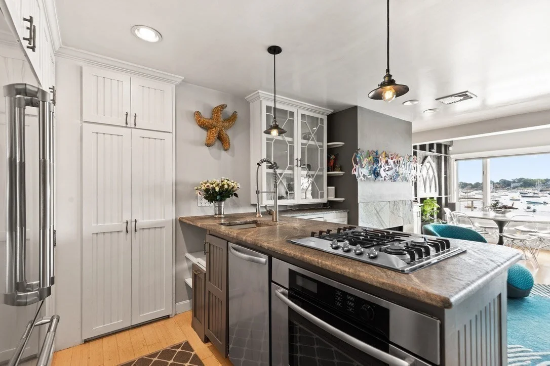 1 bed, 1 bath apartment for rent at 24 Lee St Unit C4, Old Town — photo 5 of 30