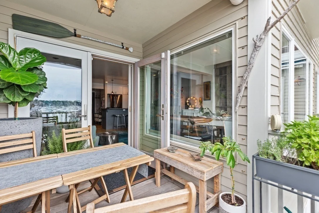 1 bed, 1 bath apartment for rent at 24 Lee St Unit C4, Old Town — photo 4 of 30