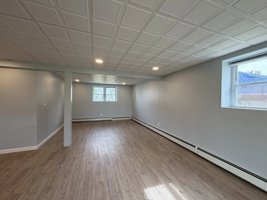 1 bed, 1 bath apartment for rent at 24 Lewis St Unit 1, North Providence — photo 3 of 10