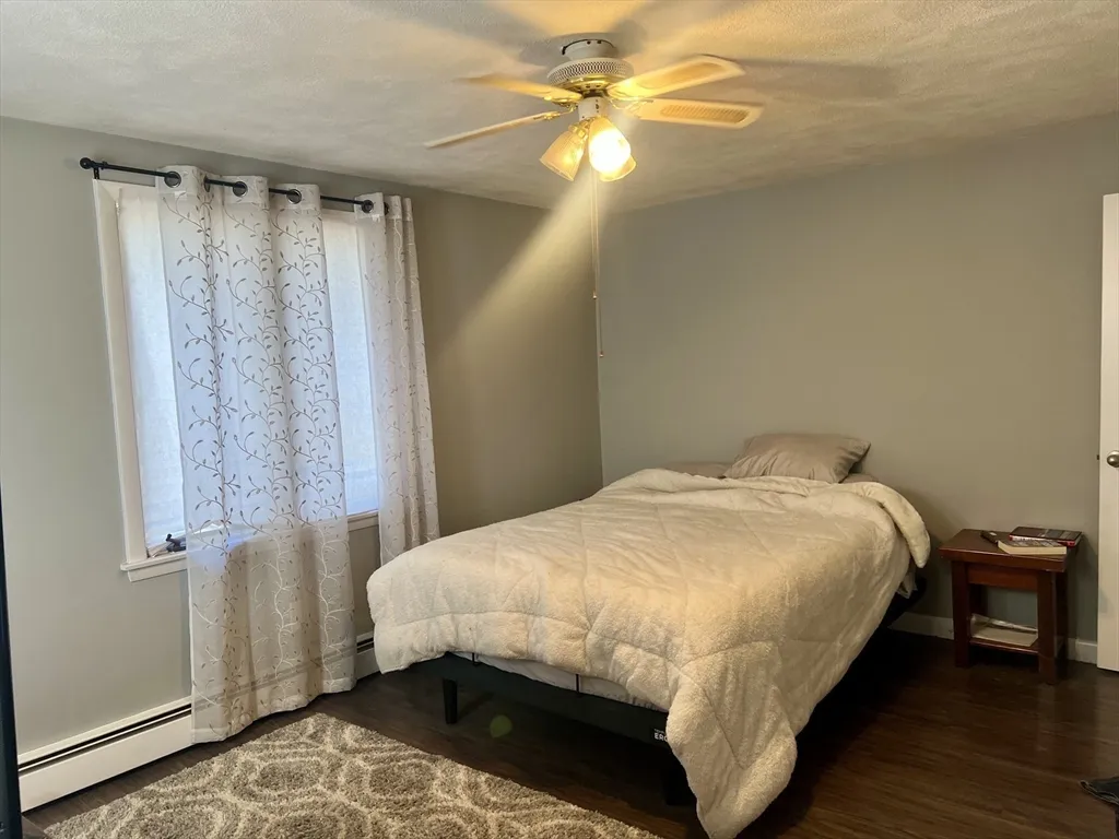 2 bed, 1 bath apartment for rent at 24 Lily St, Lynn — photo 12 of 16