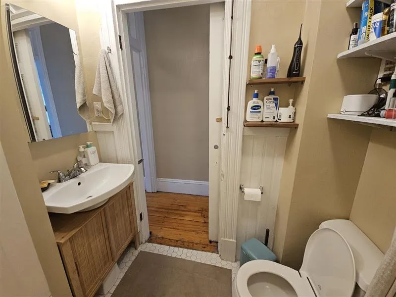 2 bed, 1 bath apartment for rent at 24 Linden Ave Unit 3, Spring Hill — photo 16 of 23