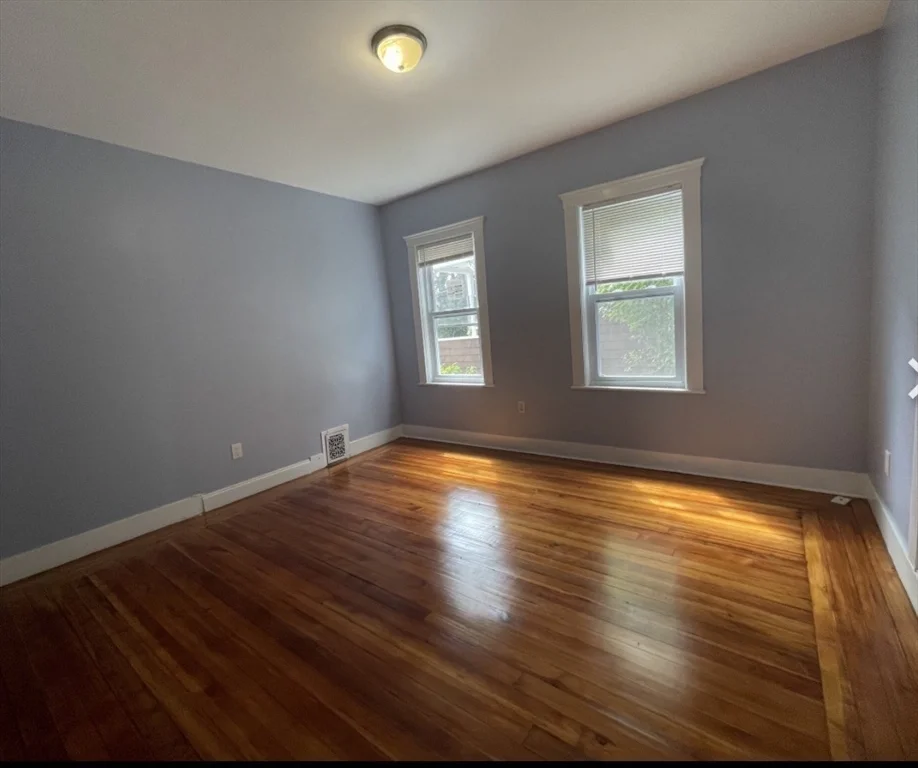 3 bed, 1 bath apartment for rent at 24 Litchfield Unit 3, Brighton — photo 5 of 11