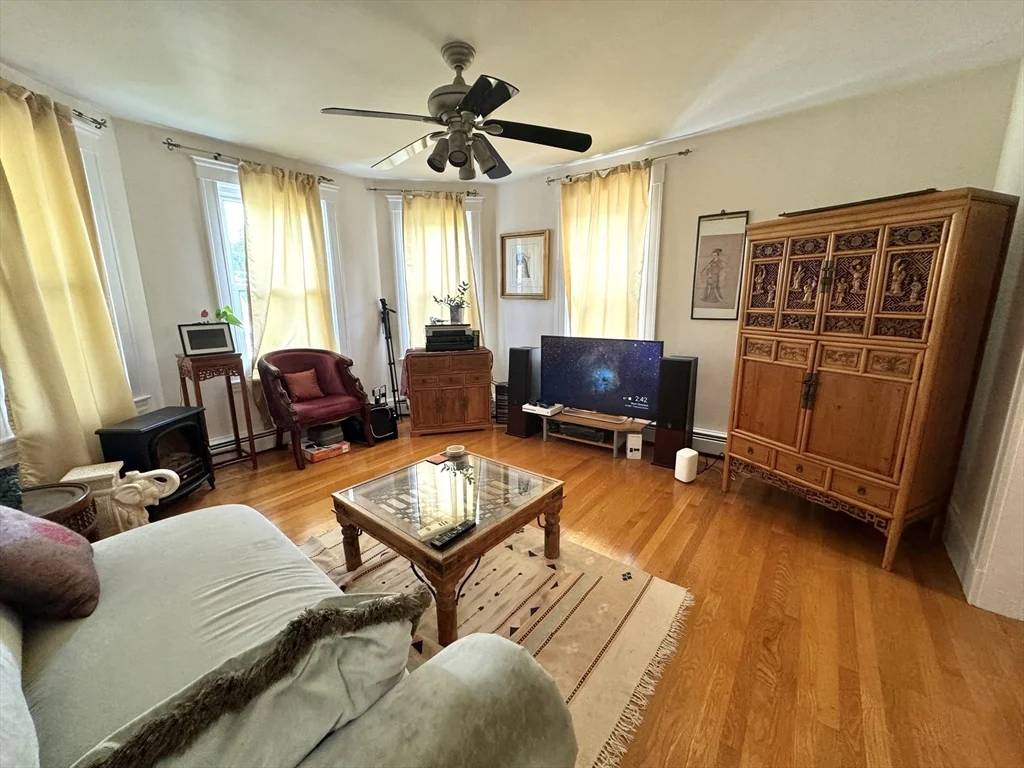 2 bed, 1 bath apartment for rent at 24 Madison Ave Unit 3, North Cambridge — photo 10 of 19