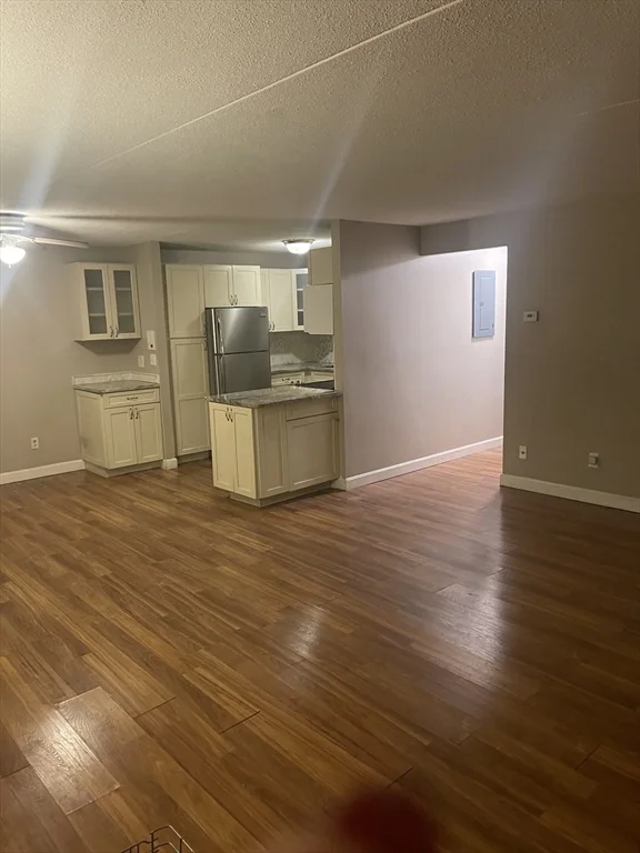 2 bed, 1 bath apartment for rent at 24 Madrid Sq Unit 4, Brockton — photo 15 of 17