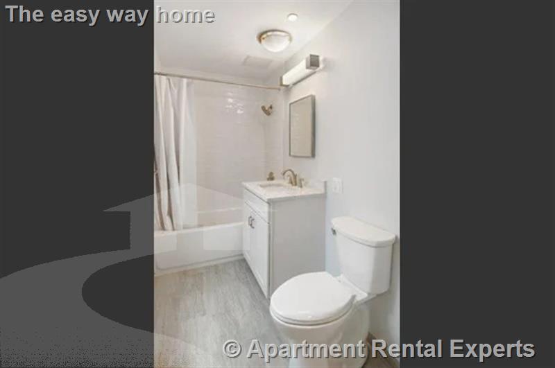 4 bed, 2 bath apartment for rent at 24 Magazine St Unit 4, Central Square — photo 6 of 8