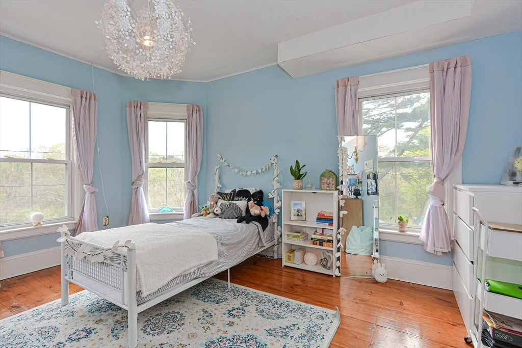 4 bed, 2 bath apartment for rent at 24 Main St, Upton — photo 15 of 31