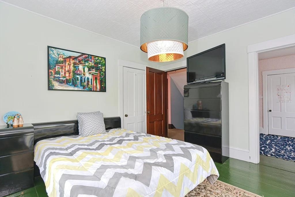 4 bed, 2 bath apartment for rent at 24 Main St, Upton — photo 12 of 31
