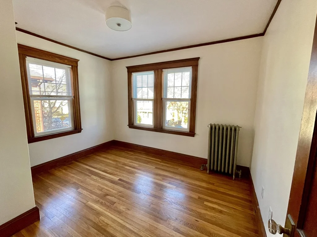 3 bed, 1 bath apartment for rent at 24 Maple St Unit 2, West Roxbury — photo 11 of 18