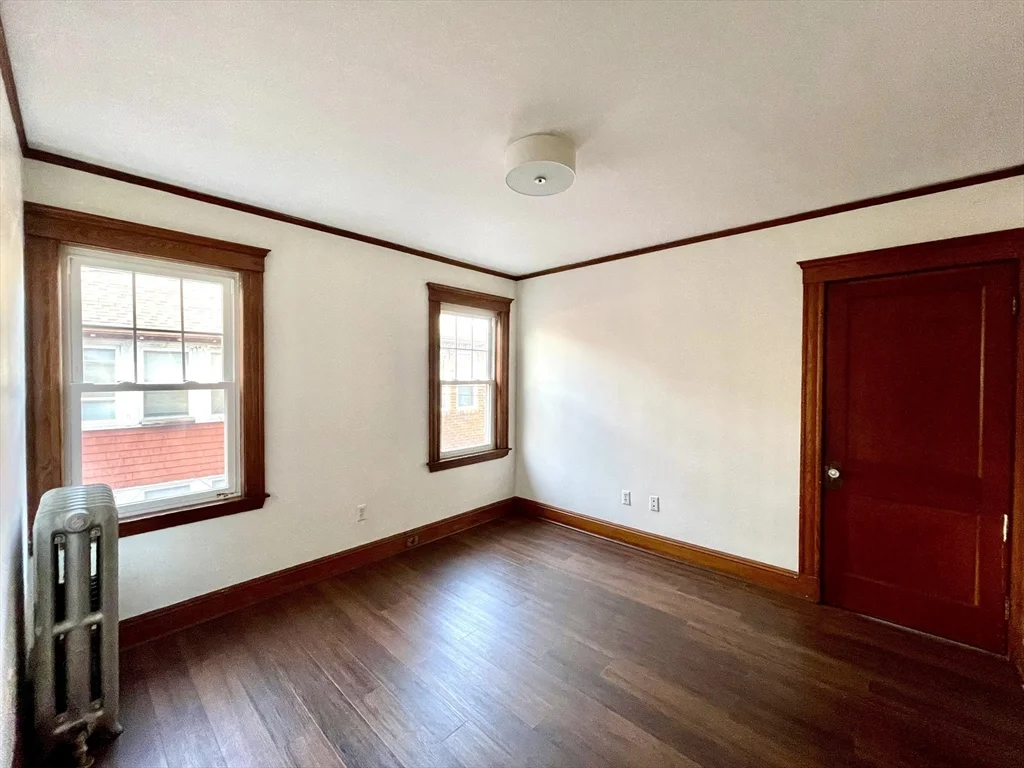 3 bed, 1 bath apartment for rent at 24 Maple St Unit 2, West Roxbury — photo 14 of 18
