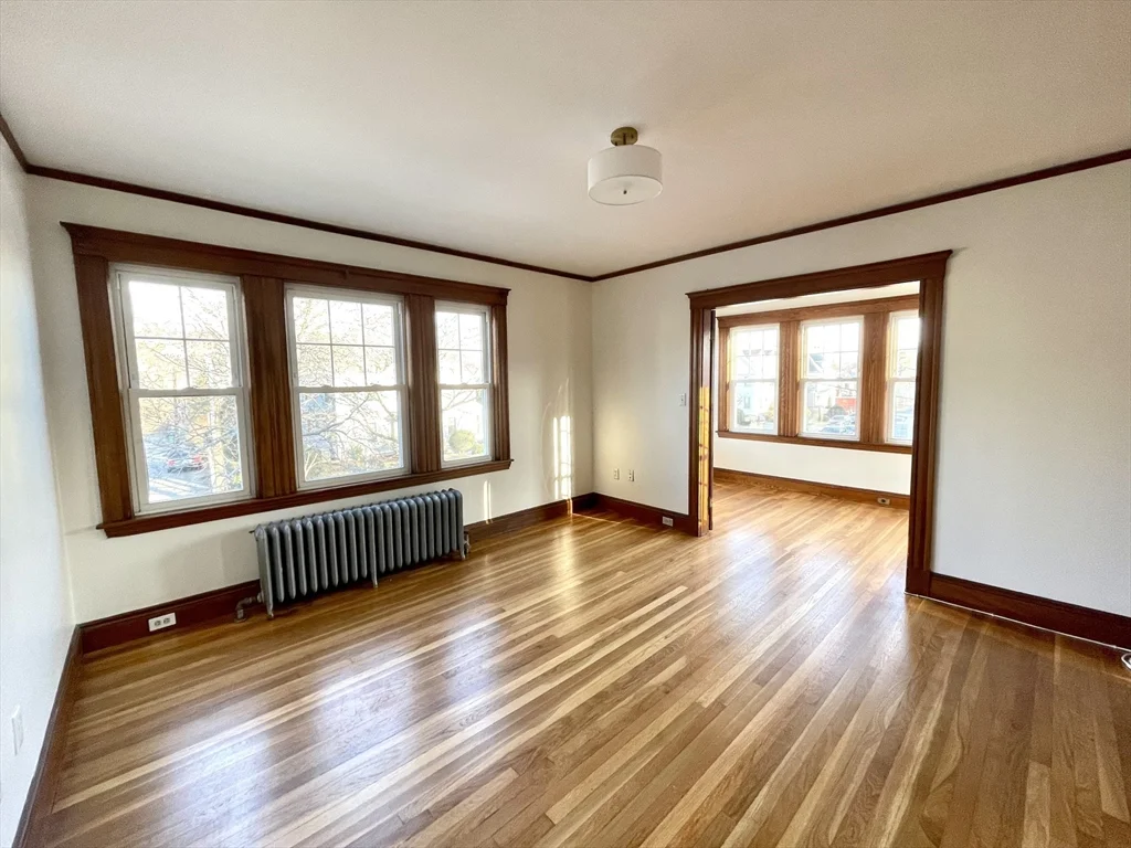 3 bed, 1 bath apartment for rent at 24 Maple St Unit 2, West Roxbury — photo 7 of 18