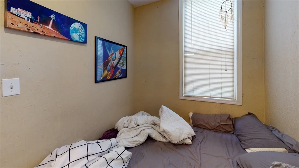 1 bed, 1 bath apartment for rent at 24 Maverick St Unit 1, East Boston — photo 5 of 8