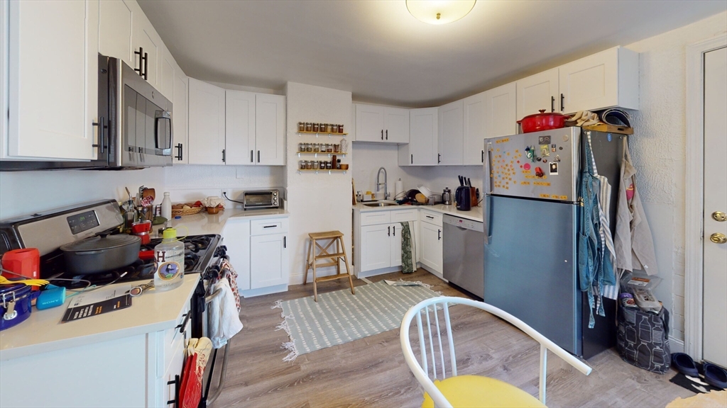 4 bed, 2 bath apartment for rent at 24 Maverick St Unit 2, East Boston — photo 2 of 13