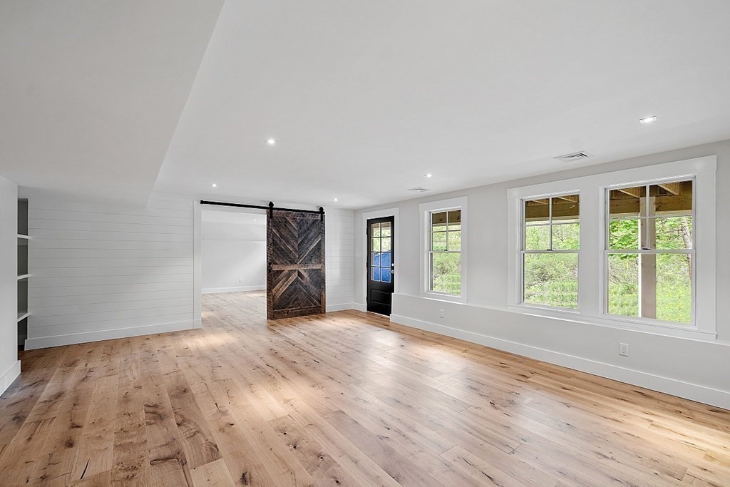 4 bed, 4+ bath apartment for rent at 24 Mccallar Ln, Concord — photo 23 of 28