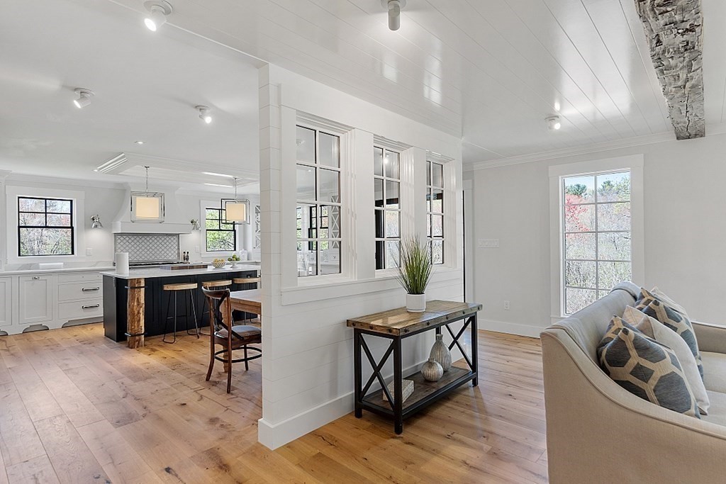 4 bed, 4+ bath apartment for rent at 24 Mccallar Ln, Concord — photo 3 of 28