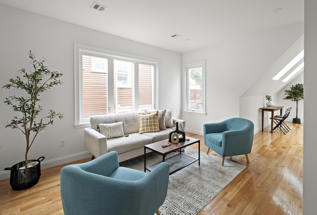3 bed, 2 bath apartment for rent at 24 Montrose St Unit 2, Roxbury — photo 1 of 9