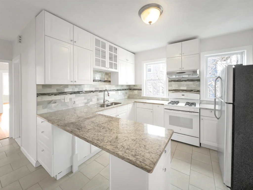 2 bed, 1 bath apartment for rent at 24 Montvale St Unit 2, Roslindale — photo 12 of 20