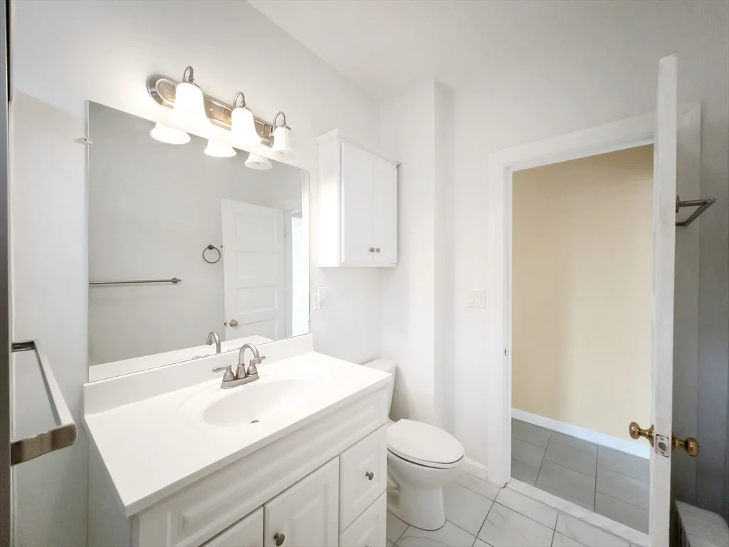 2 bed, 1 bath apartment for rent at 24 Montvale St Unit 2, Roslindale — photo 13 of 20