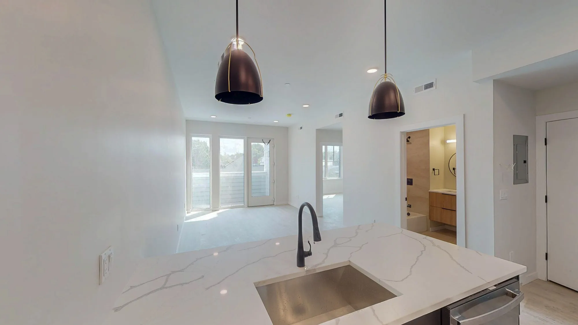 1 bed, 1 bath apartment for rent at 24 Mount Pleasant St Unit 404, East Somerville — photo 4 of 17