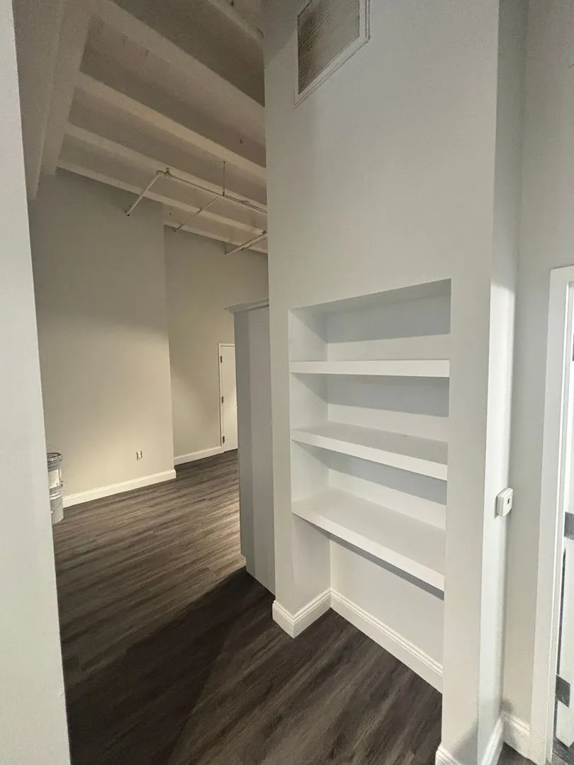 1 bed, 1 bath apartment for rent at 24 Mount Vernon St Unit 103, Lynn — photo 2 of 41