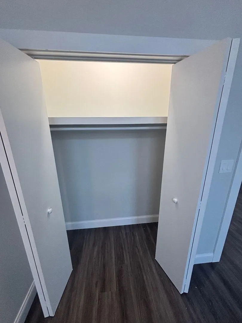 1 bed, 1 bath apartment for rent at 24 Mount Vernon St Unit 103, Lynn — photo 9 of 41