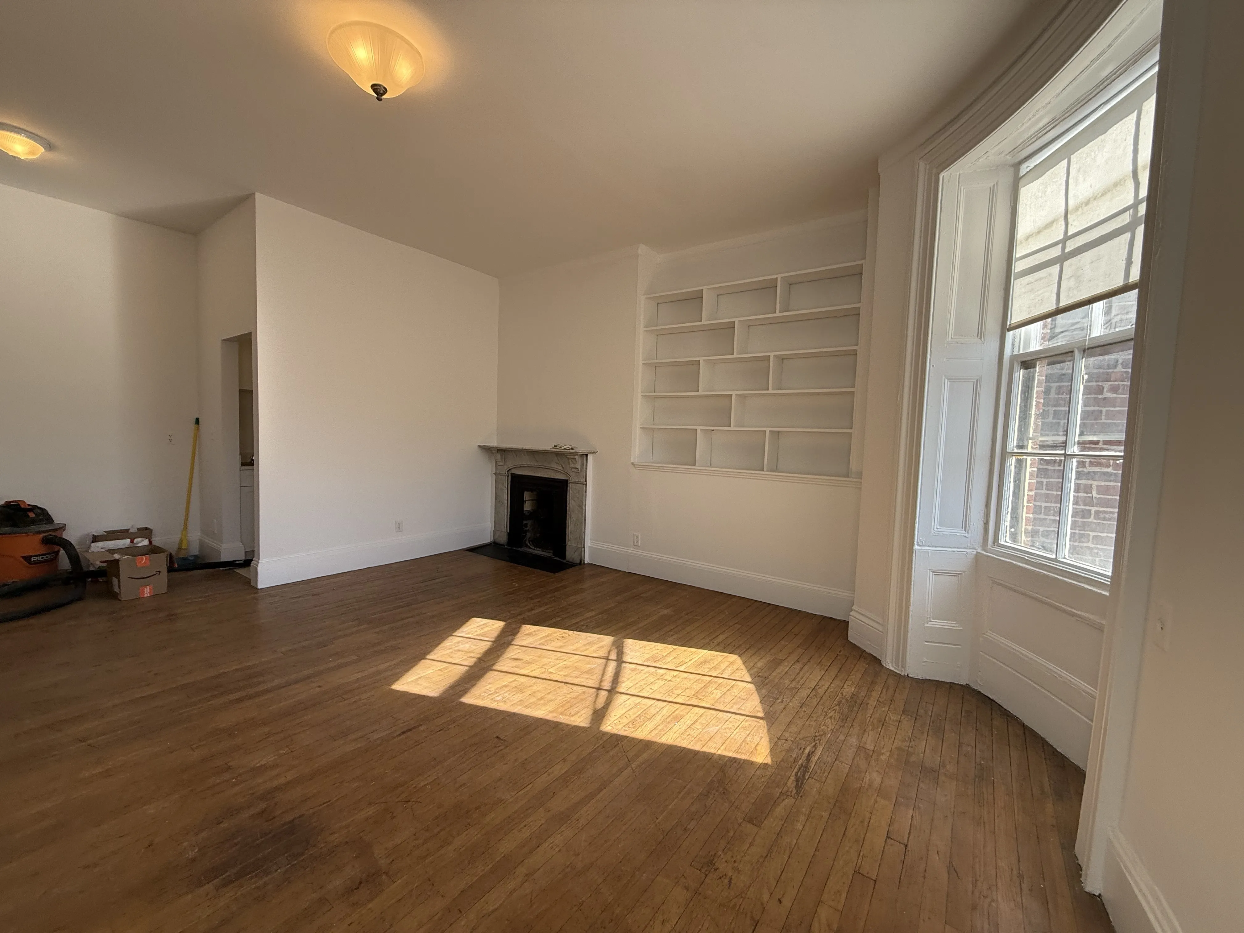 1 bed, 1 bath apartment for rent at 24 Mount Vernon St Unit 403, Beacon Hill — photo 7 of 10