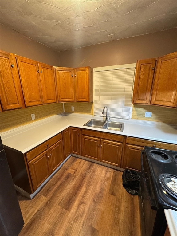 2 bed, 1 bath apartment for rent at 24 Newbury St Unit 1, Worcester — photo 2 of 9