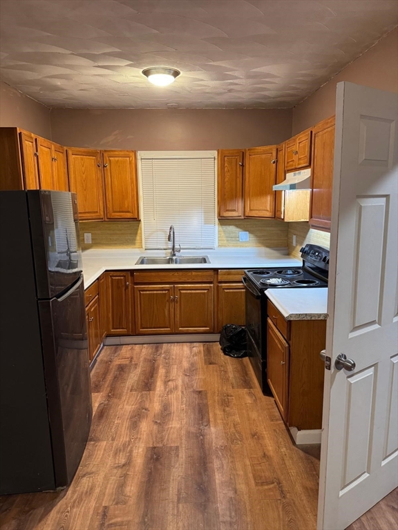 2 bed, 1 bath apartment for rent at 24 Newbury St Unit 1, Worcester