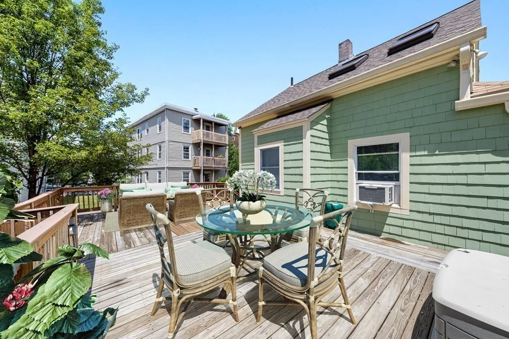 2 bed, 1 bath apartment for rent at 24 Newell St, Neighborhood Nine — photo 23 of 25