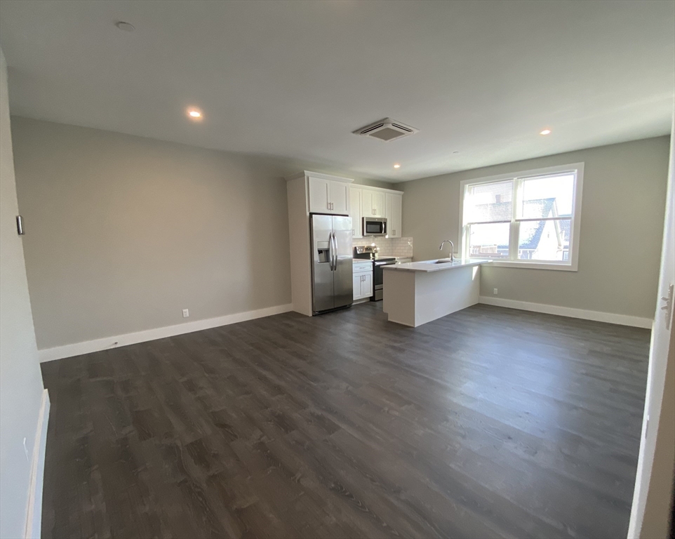 2 bed, 2 bath apartment for rent at 24 Norwood St Unit 8, Dorchester — photo 5 of 16