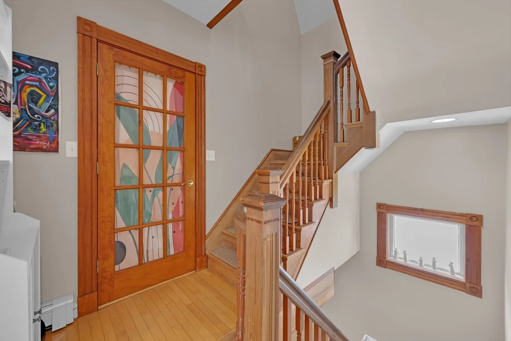 3 bed, 1 bath apartment for rent at 24 Orchard Ave Unit 1, Waltham — photo 6 of 20