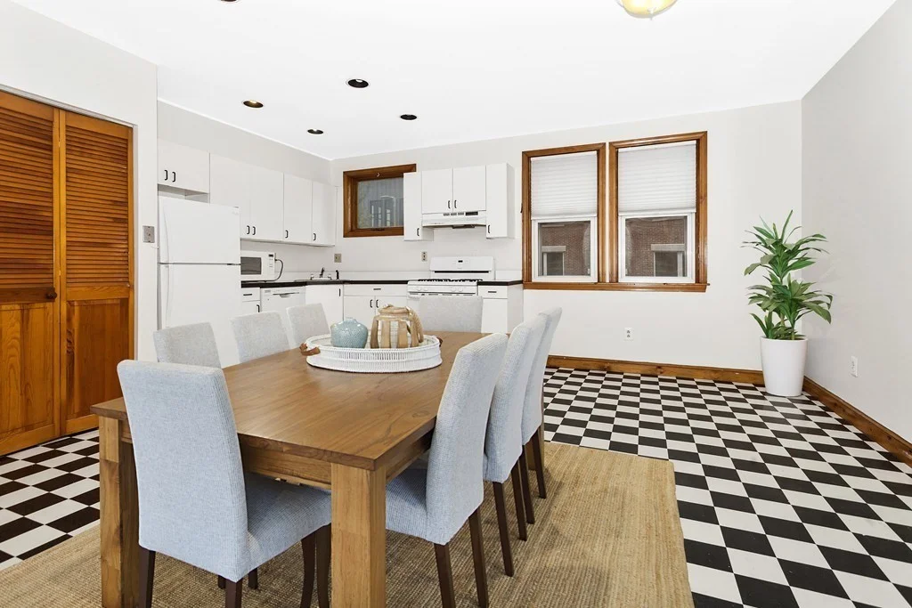 3 bed, 1 bath apartment for rent at 24 P St Unit 1, South Boston — photo 1 of 5