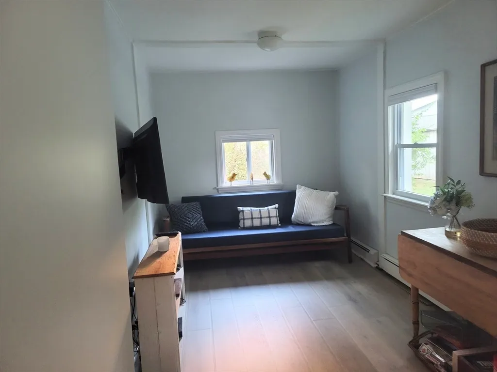 2 bed, 1 bath apartment for rent at 24 Pattison Ave, Dudley — photo 5 of 9