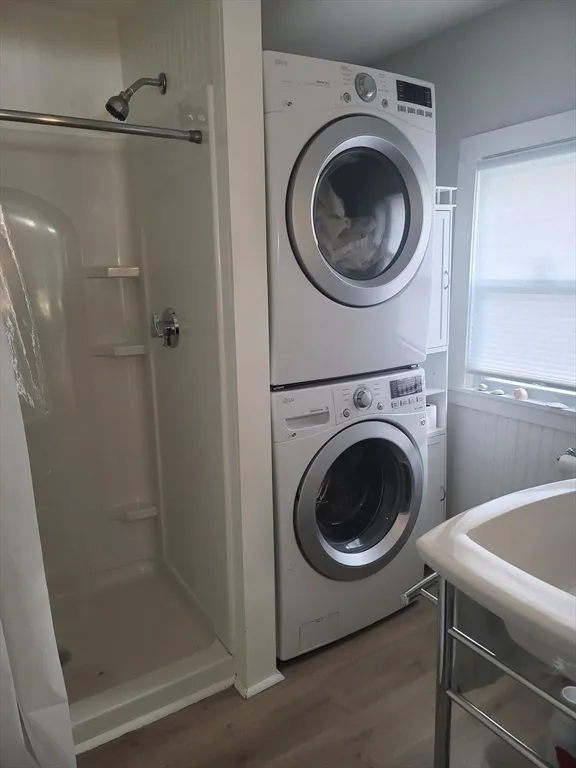 2 bed, 1 bath apartment for rent at 24 Pattison Ave, Dudley — photo 6 of 9