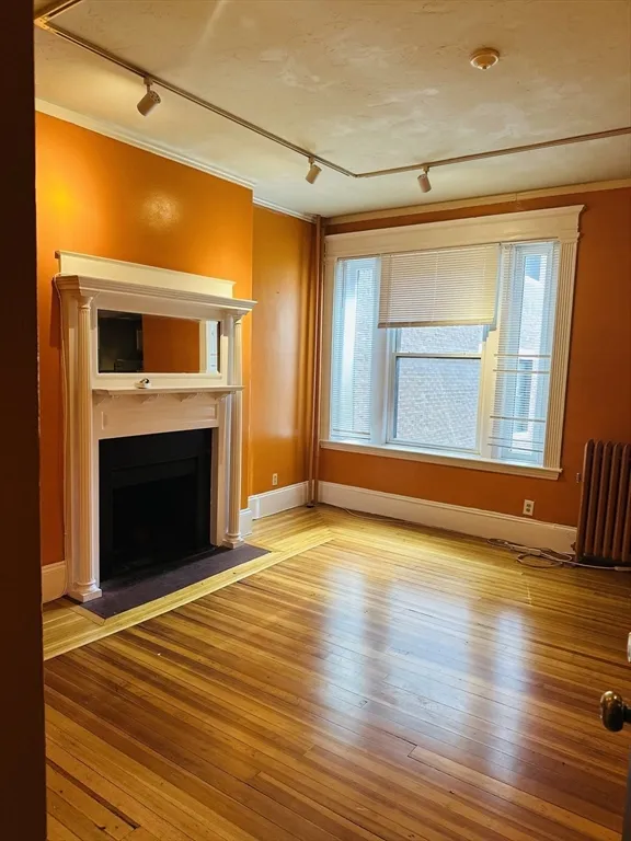 1 bed, 1 bath apartment for rent at 24 Peterborough St Unit 2, Fenway — photo 8 of 27